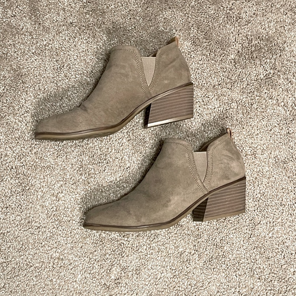 Dr. Scholl’s booties